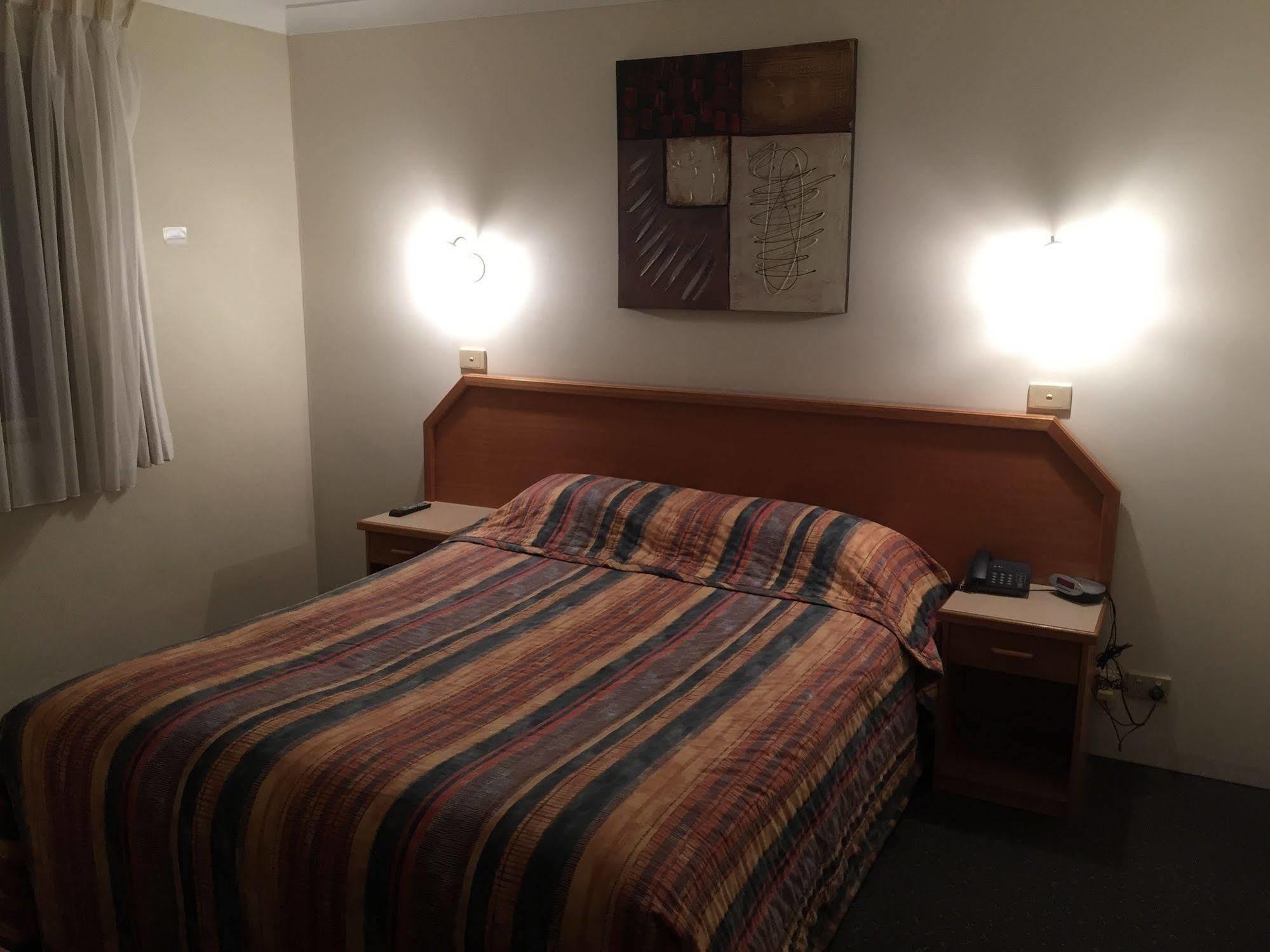 Golf Links Motel Tamworth Ngoại thất bức ảnh